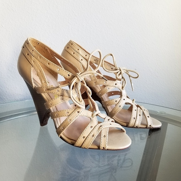 L.A.M.B by Gwen Stefani 90s Y2K Lace Up Tan Leather Heels Size 6 - Picture 1 of 13